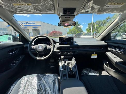 New 2026 Honda Accord SE image 24