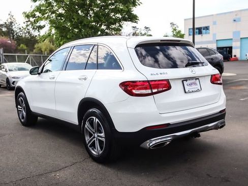 Used 2017 Mercedes-Benz GLC 300 4MATIC image 12
