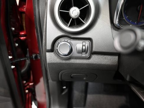 Used 2016 Chevrolet Trax LT w/ LT Convenience Package image 22