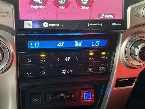 Used 2020 Toyota 4Runner Limited RWD image 27