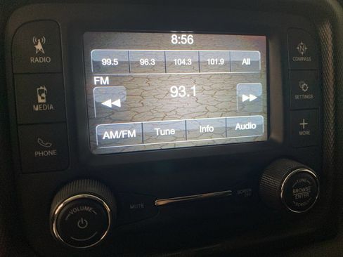 Used 2019 Jeep Wrangler Unlimited Sport S image 19