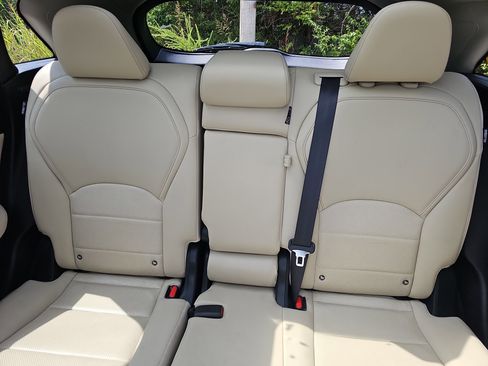 Used 2022 INFINITI QX50 Essential image 34