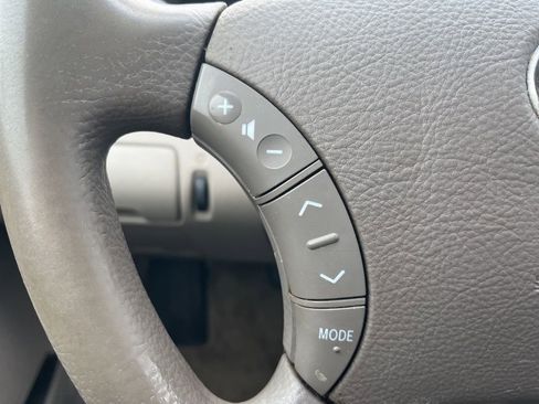 Used 2005 Toyota Camry STD image 13