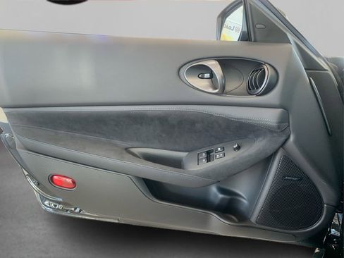 New 2024 Nissan Z Performance w/ Floor Mat Package image 19
