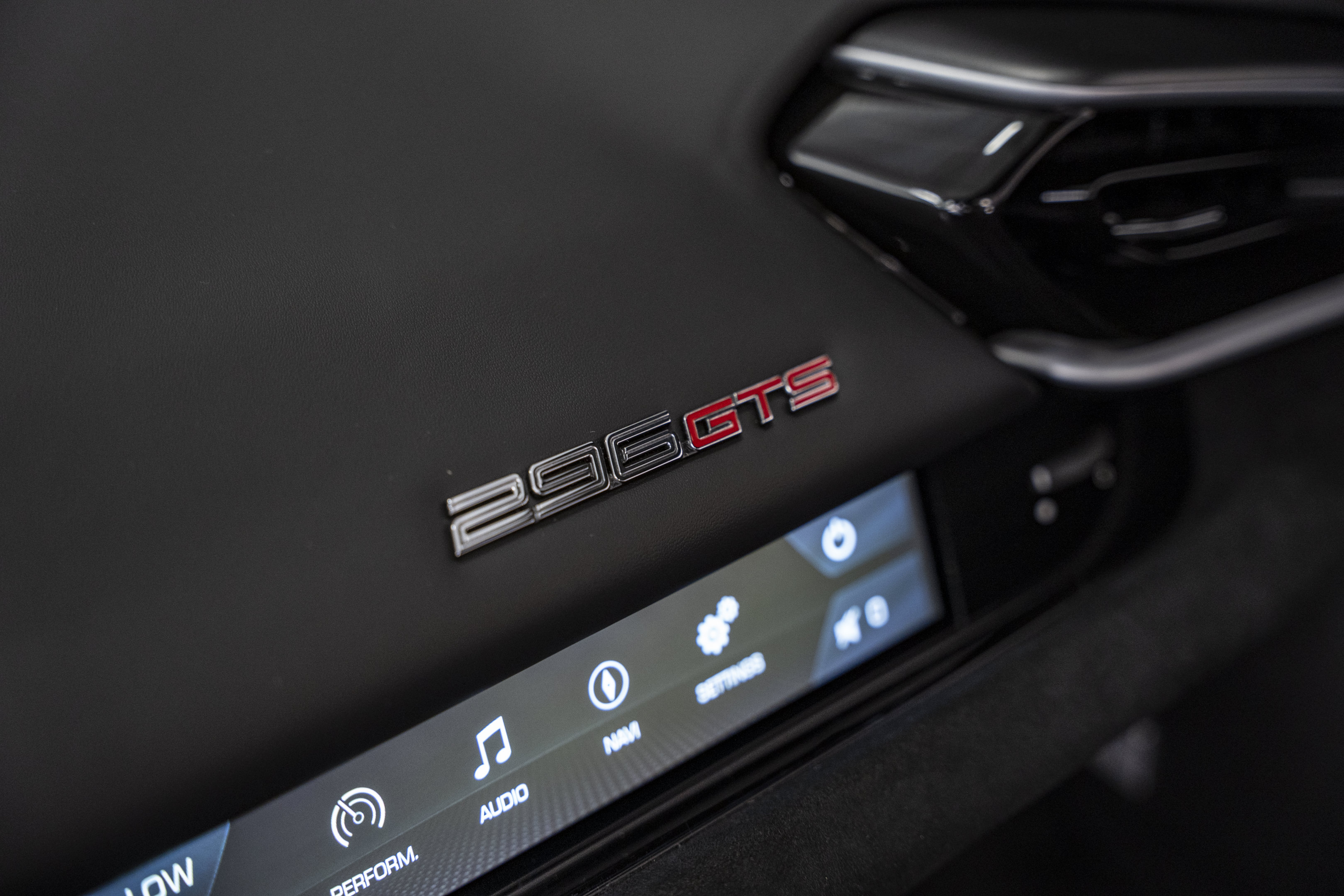 Used 2025 Ferrari 296 GTS RWD image 40