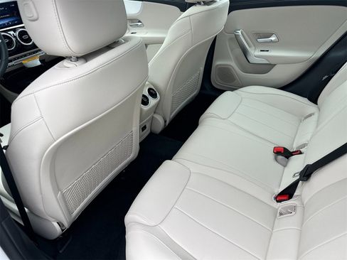 New 2025 Mercedes-Benz CLA 250 image 12