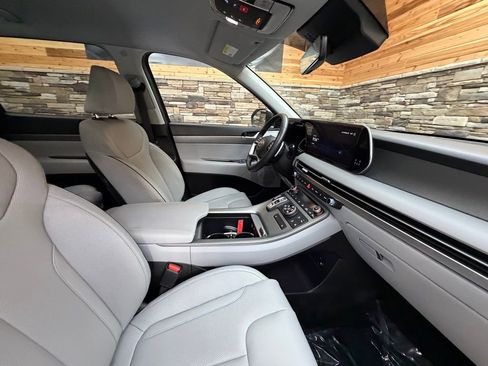 Certified 2023 Hyundai Palisade SEL image 14