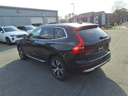 Used 2022 Volvo XC60 B5 Inscription w/ Protection Package Premier FWD image 7