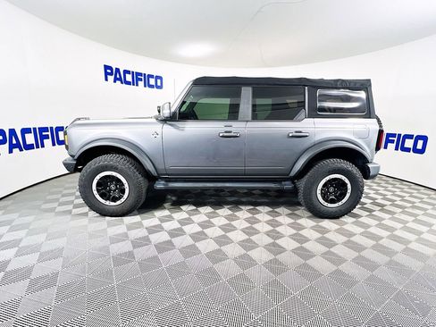 Certified 2022 Ford Bronco Outer Banks w/ Sasquatch Package image 5