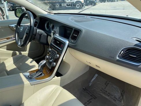 Used 2013 Volvo S60 T5 AWD/4WD image 92