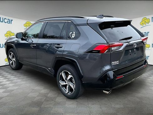 Used 2023 Toyota RAV4 SE w/ Weather & Moonroof Package image 3