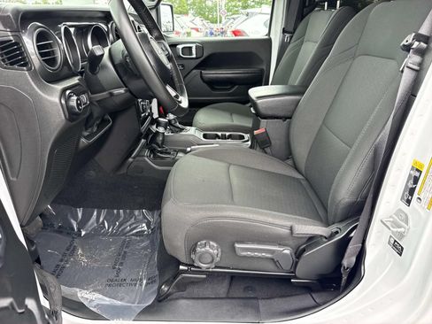 Used 2022 Jeep Gladiator Sport AWD/4WD image 28