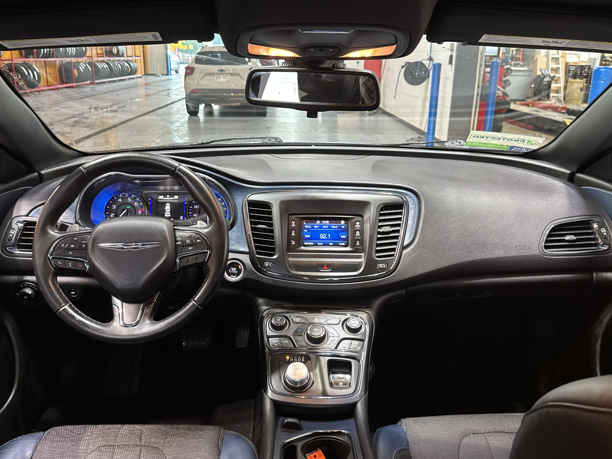 Used 2015 Chrysler 200 S FWD image 12