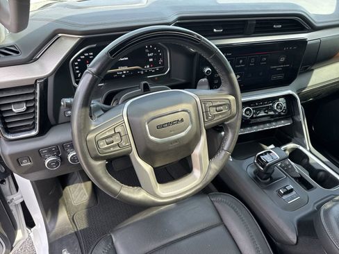 Used 2024 GMC Sierra 1500 Denali image 18