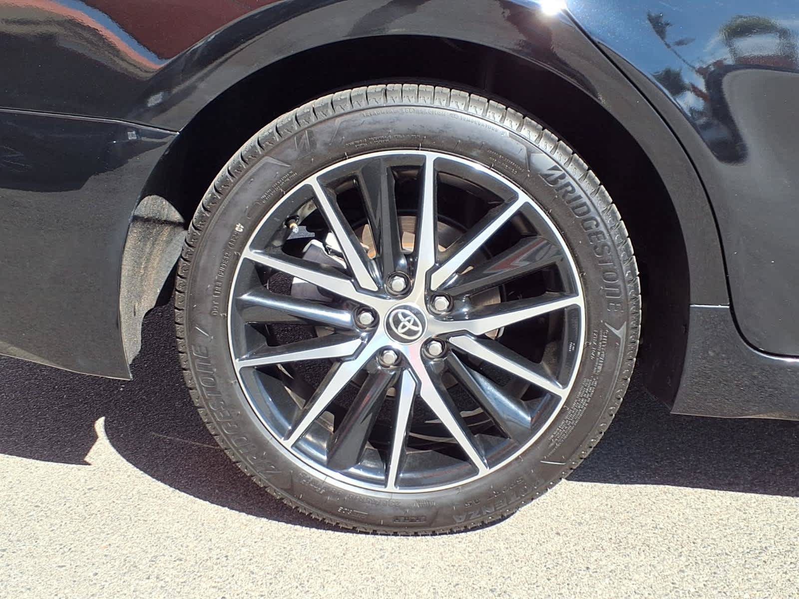 Used 2022 Toyota Camry SE w/ Carpet Mat Package (TMS) FWD image 7