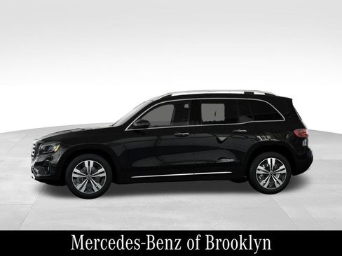 Certified 2026 Mercedes-Benz GLB 250 4MATIC image 38