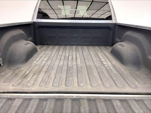 Used 2013 RAM 2500 Tradesman w/ Chrome Appearance Group image 26