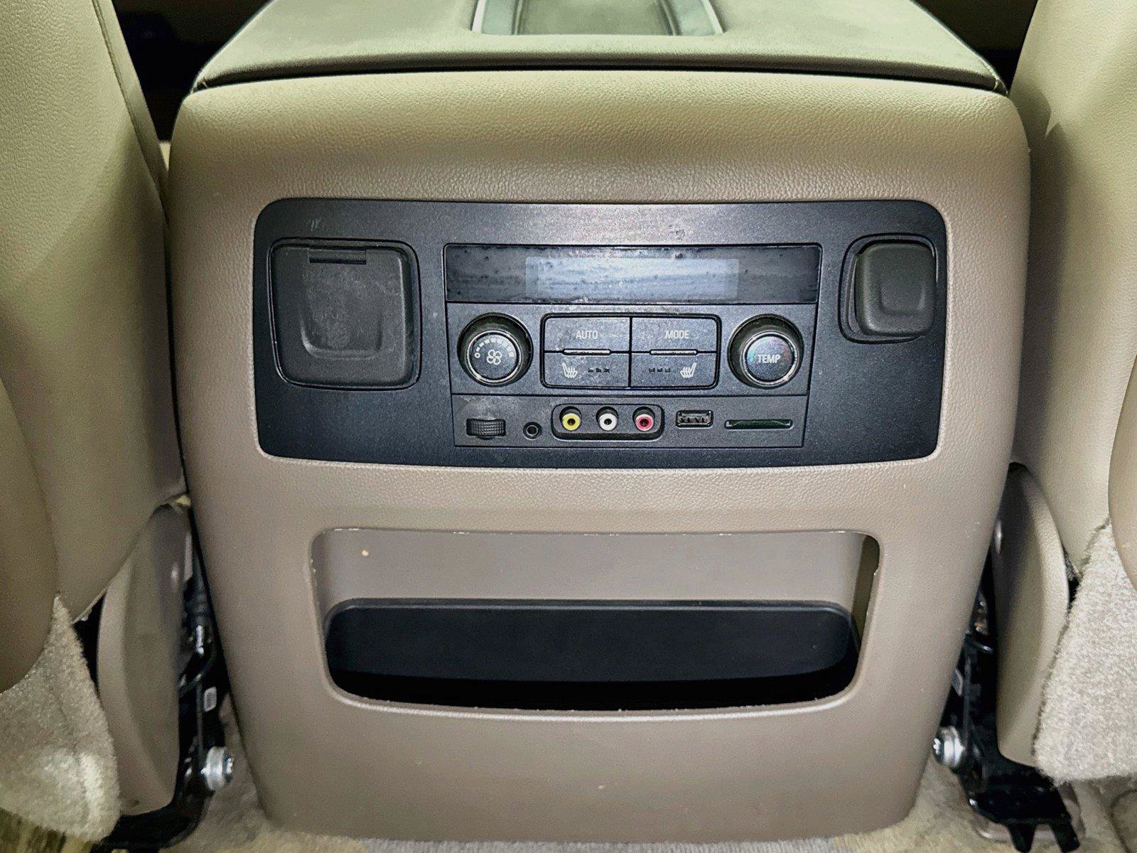 Used 2015 Chevrolet Tahoe LTZ AWD/4WD image 26