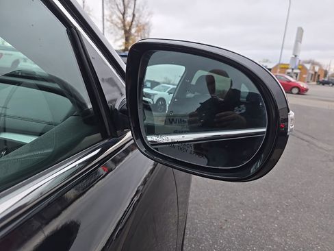 Used 2017 Kia Sorento LX image 30