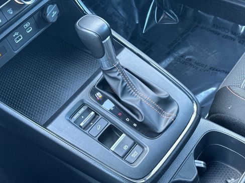 Used 2025 Honda CR-V Sport image 18