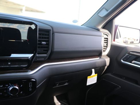 New 2026 GMC Sierra 1500 Elevation image 26