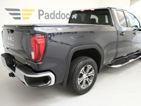 Used 2023 GMC Sierra 1500 SLE AWD/4WD image 10