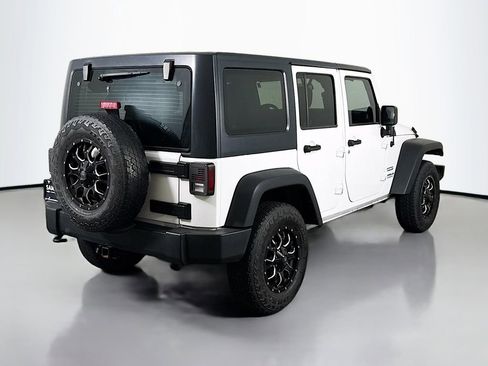 Used 2014 Jeep Wrangler Unlimited Sport w/ Connectivity Group image 7
