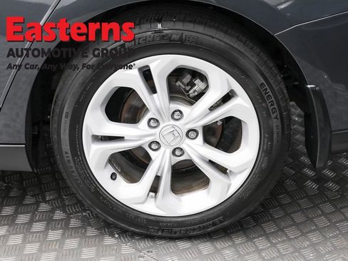 Used 2025 Honda Accord LX image 8