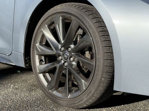 Used 2021 Toyota Corolla SE image 12