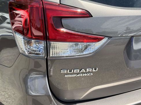 Used 2023 Subaru Forester Touring AWD/4WD image 12