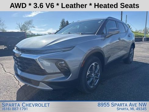 Used 2024 Chevrolet Blazer LT AWD/4WD image 7