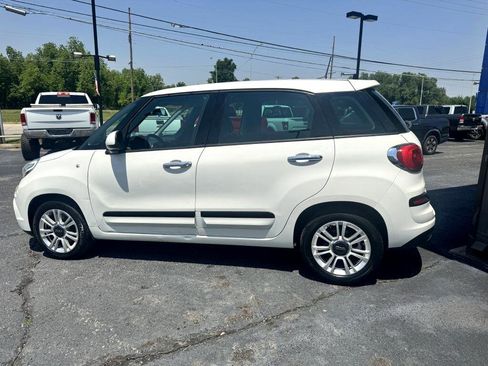 Used 2018 FIAT 500L Pop image 7