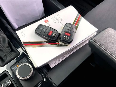 Used 2024 Toyota Tundra SR5 image 13