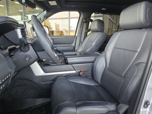 Used 2024 Toyota Sequoia Platinum image 10