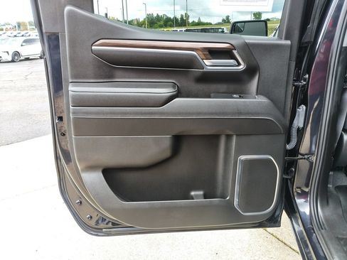 Used 2023 Chevrolet Silverado 1500 LT AWD/4WD image 21