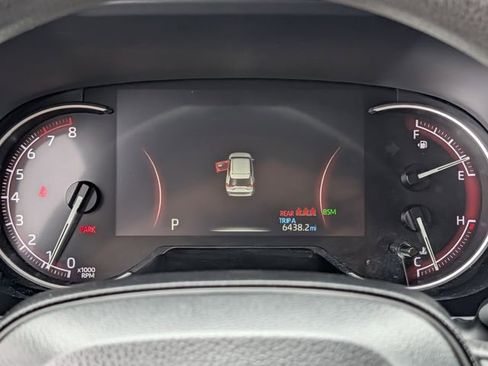 Used 2025 Toyota RAV4 XLE FWD image 20