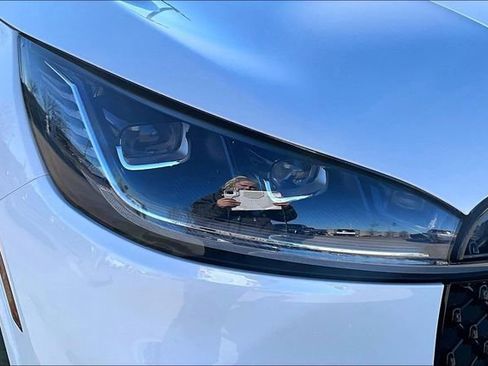 Used 2025 Lincoln Aviator Black Label w/ Black Label Special Edition image 31