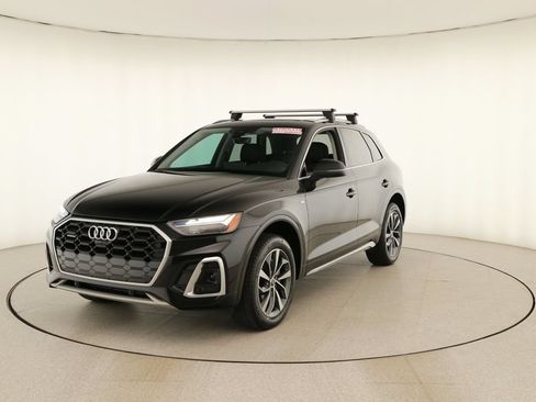 Certified 2023 Audi Q5 2.0T Premium Plus w/ Premium Plus Package AWD/4WD image 12