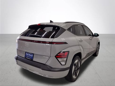 Certified 2024 Hyundai Kona SEL FWD image 15