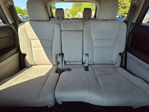 Used 2016 Honda Pilot EX image 41