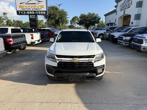 Used 2022 Chevrolet Colorado LT w/ Fleet Safety Package RWD image 38