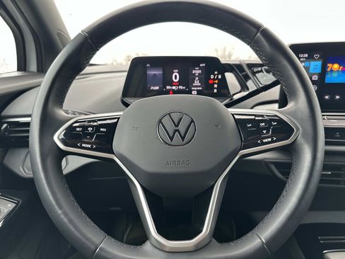 Used 2022 Volkswagen ID.4 Pro image 20