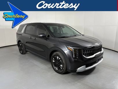 New 2026 Kia Carnival LXS