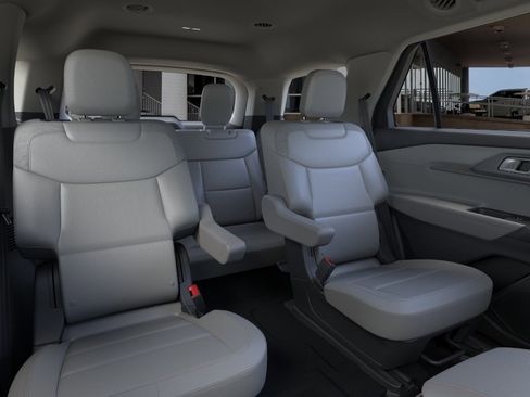 New 2026 Ford Explorer Active w/ Active Comfort Package RWD image 11