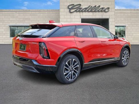 New 2025 Cadillac Optiq Sport 1 image 3