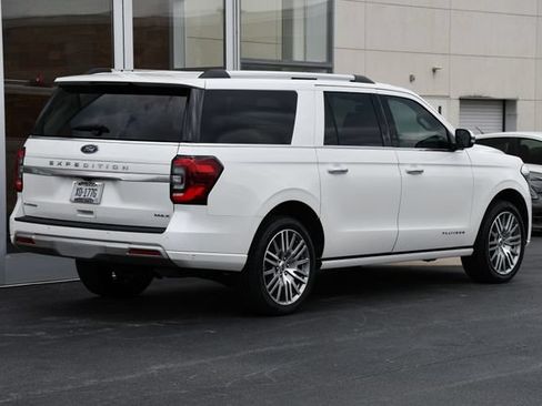 Used 2024 Ford Expedition Max Platinum AWD/4WD image 8