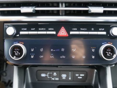 New 2025 Hyundai Santa Cruz Limited image 17