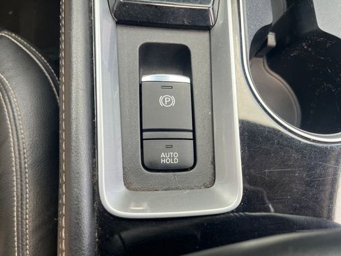 Used 2023 Nissan Altima 2.5 SL FWD image 26
