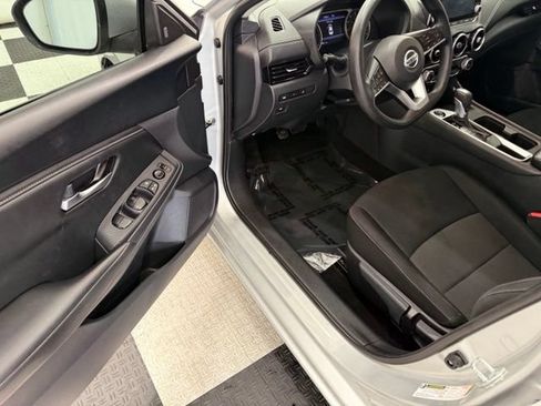Used 2023 Nissan Sentra SV FWD image 29