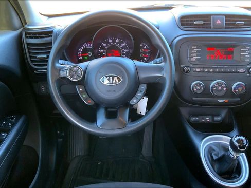 Used 2015 Kia Soul image 5